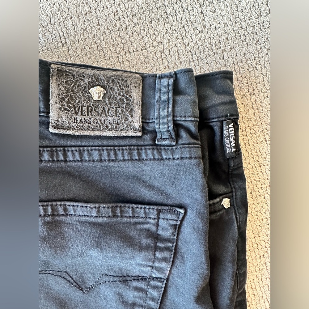 Men’s Black Versace Logo Jeans, size 34